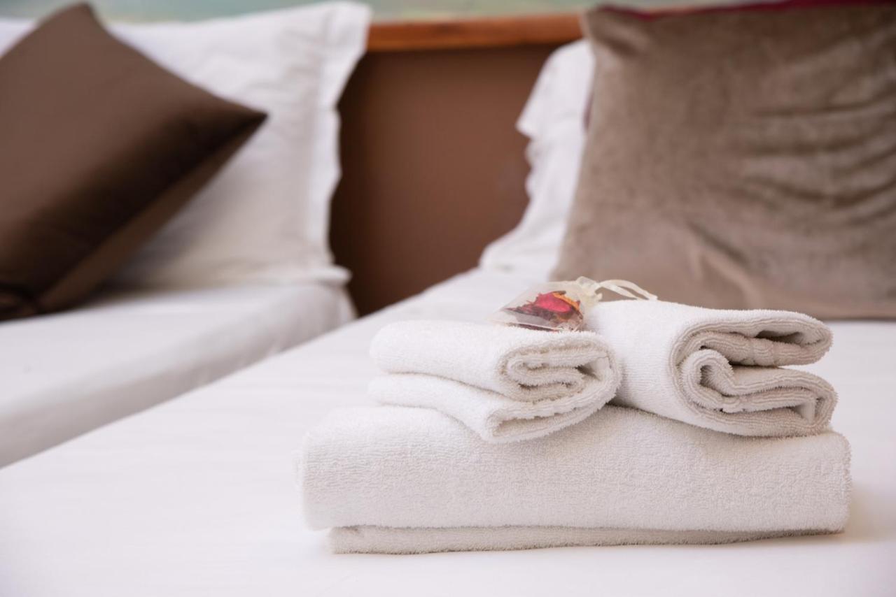 Hotel Suite Ares Napoli Dış mekan fotoğraf