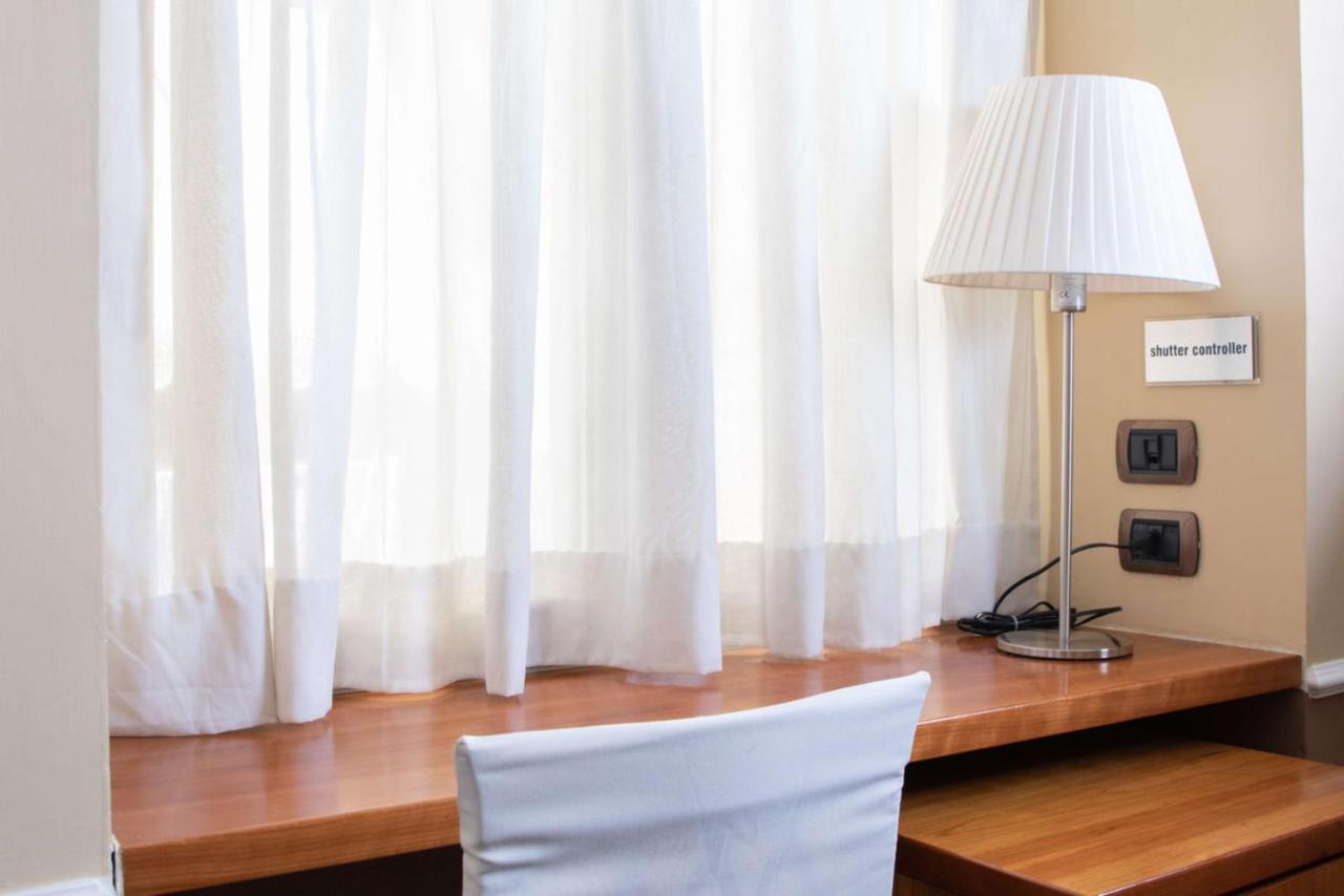 Hotel Suite Ares Napoli Dış mekan fotoğraf